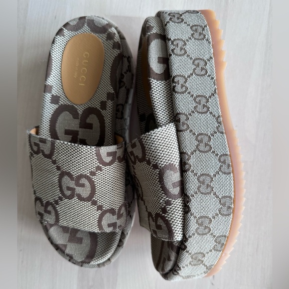 Gucci Slides - brand new - Picture 1 of 8